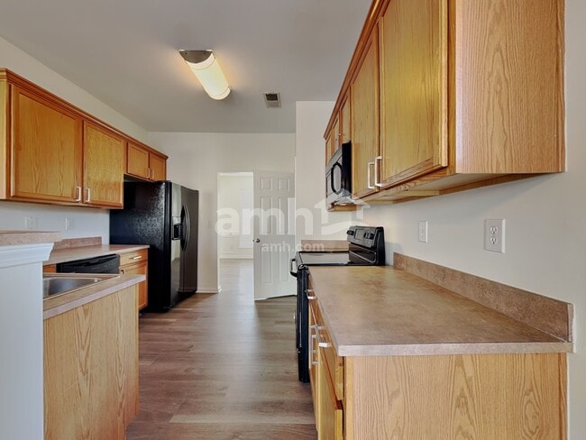 Foto del edificio - 14609 Asheton Creek Dr