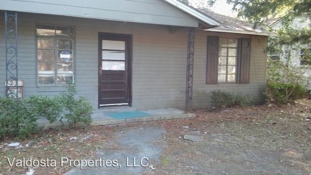 Primary Photo - 2 br, 1 bath Apartment - 203 E. Moore Street