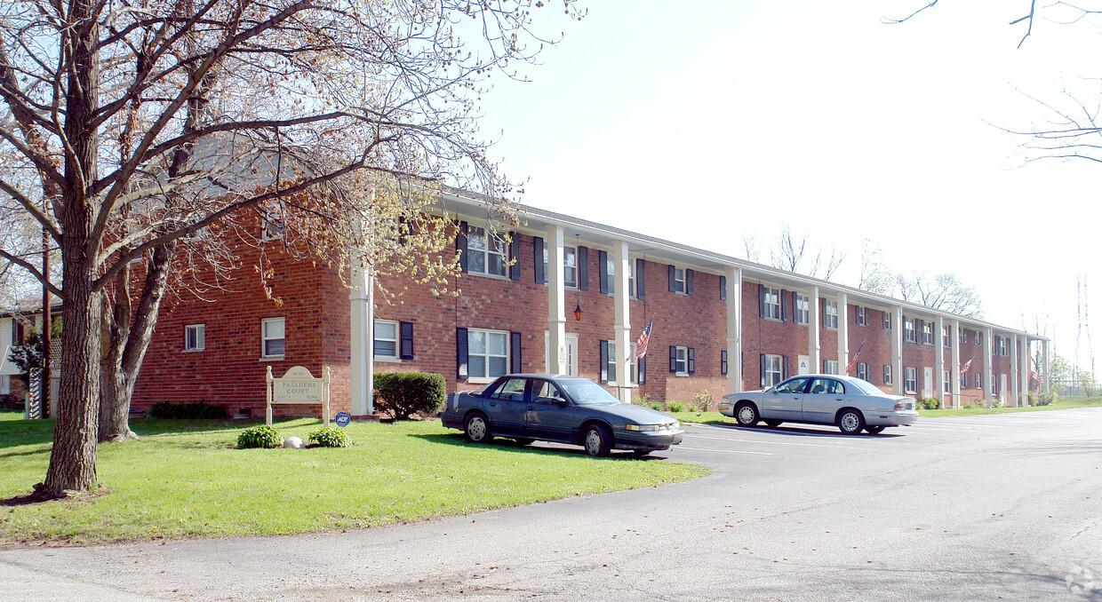 Primary Photo - Pasadena Court Apartments