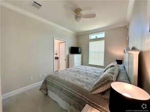 Building Photo - 297 NE Coastal Dr