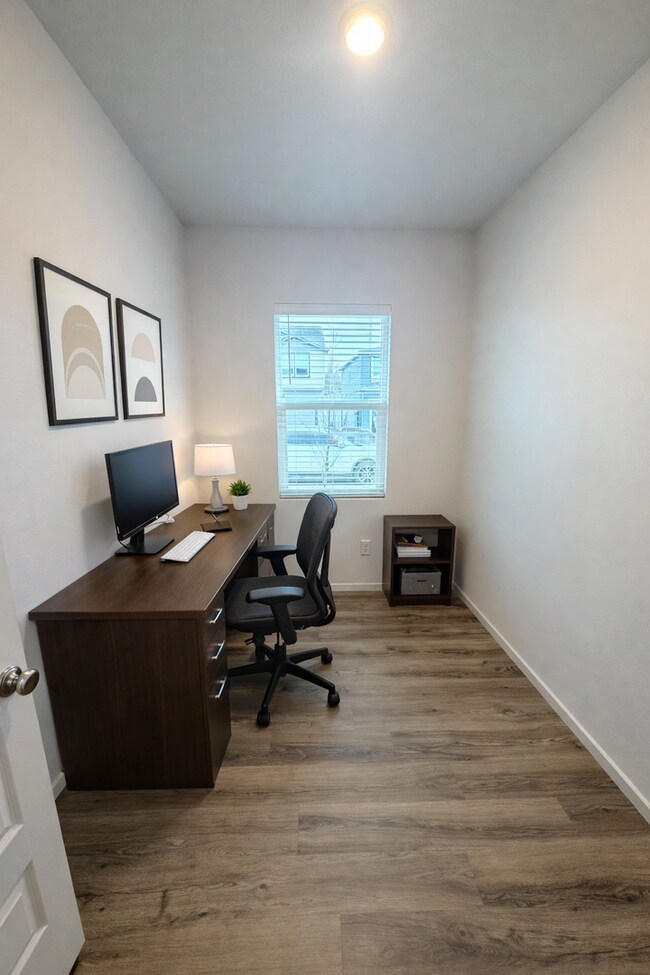 Foto del edificio - 3668 Keller Ln