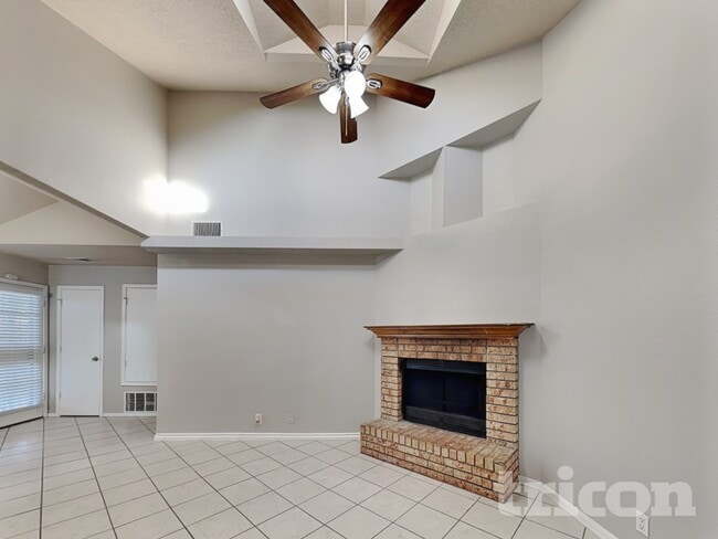 Building Photo - 5442 Gold Rush Dr NW