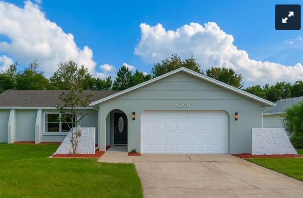 Foto principal - 6206 Dorset Rd