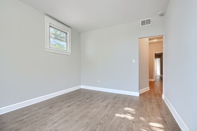 Foto del edificio - 2800 Harford Rd