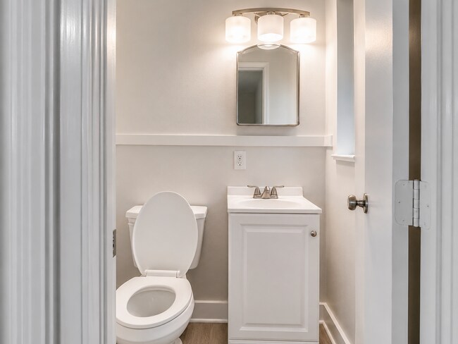 Building Photo - Move-In Ready 3BR/2BA Home in South Jackson | Fresh Updates & Spacious Living