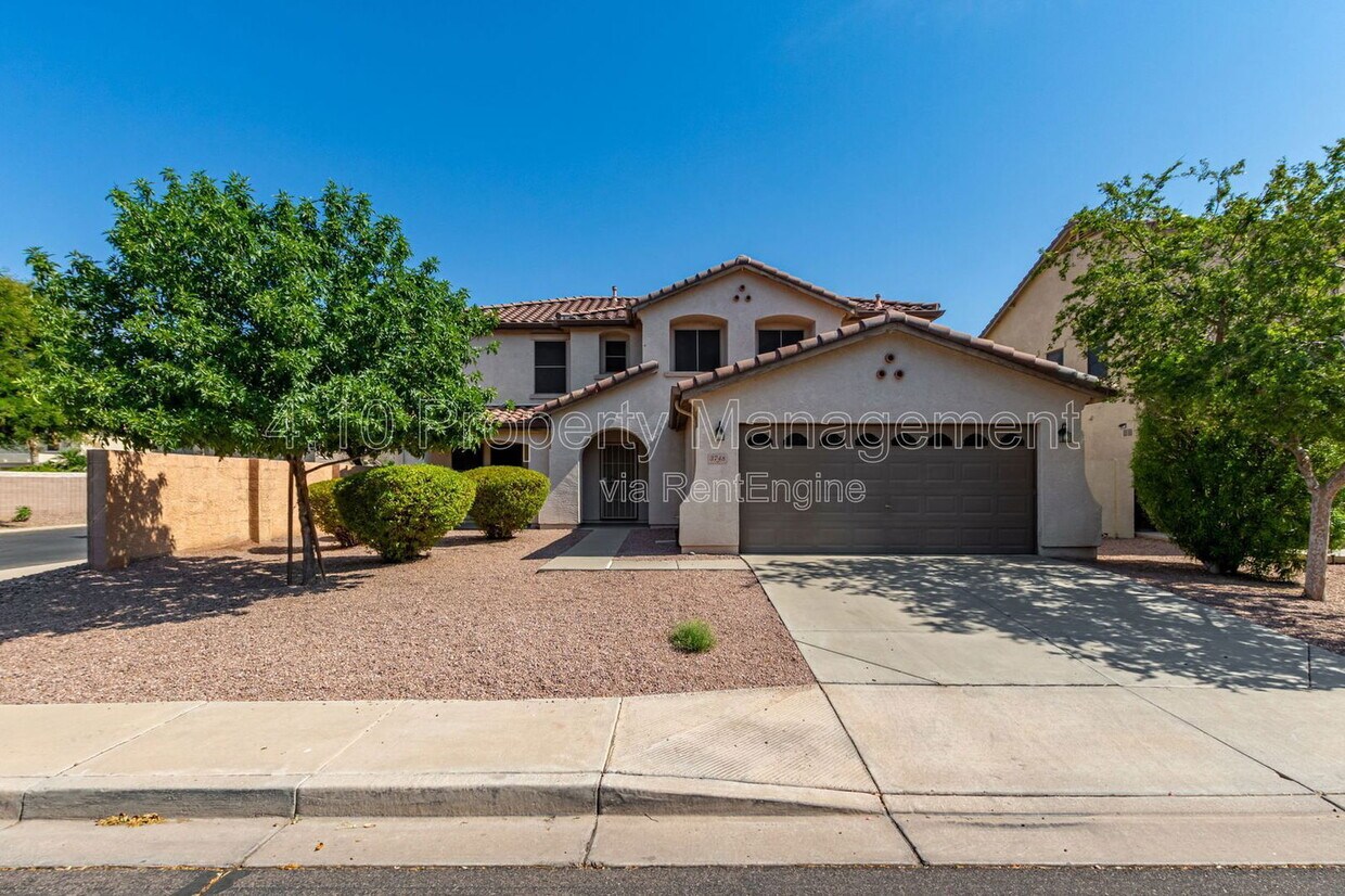 Primary Photo - 3748 E Betsy Ln