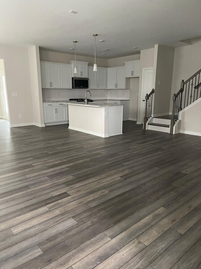 Living Area - 1113 Badlands St