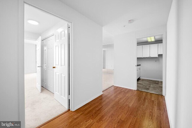 Building Photo - 28 Allegheny Ave