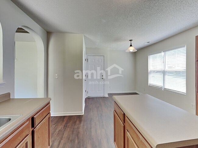 Foto del edificio - 3742 Mountain Brook Cir