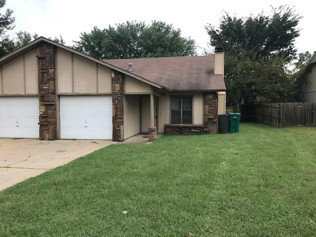 Primary Photo - 925 Turtle Creek Dr