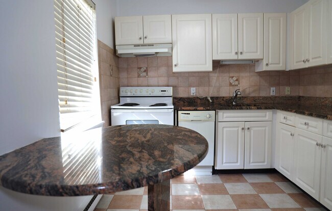 Cocina - 14 Lakeside Dr