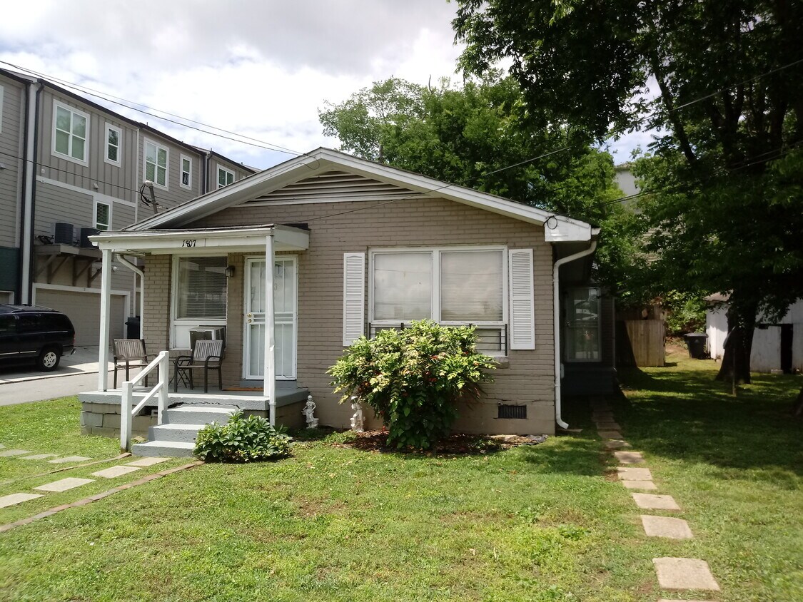 Foto principal - 1807 Ridley Blvd