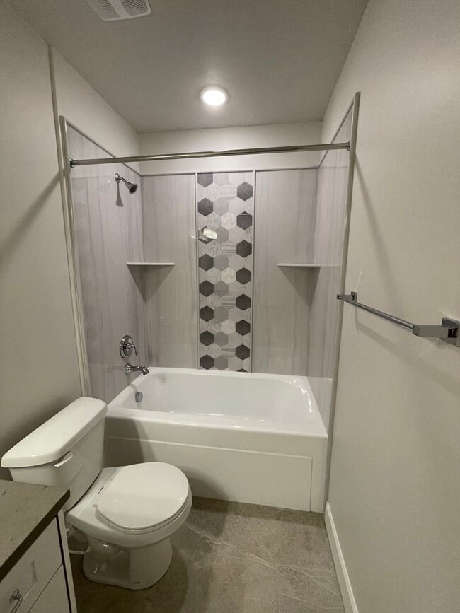 Building Photo - Italian Villages | 1-Bedroom, 1-Bath Basem...