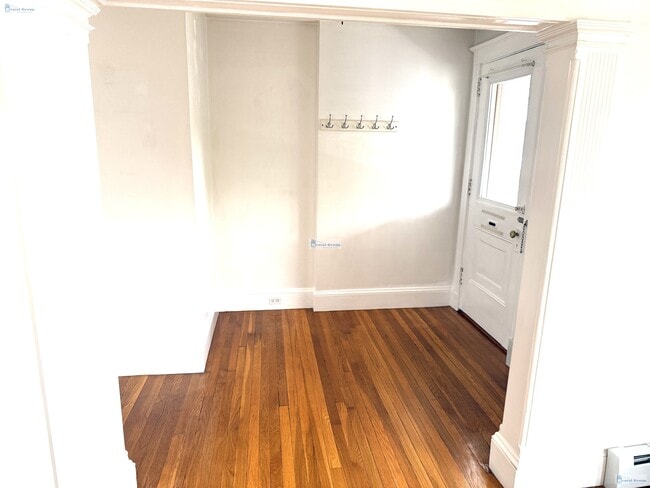 Foto del edificio - 49 Varnum St