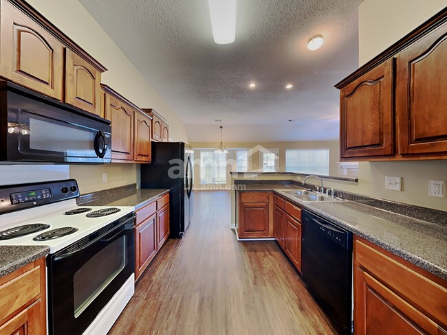 Foto del edificio - 11635 Dempsey Dr