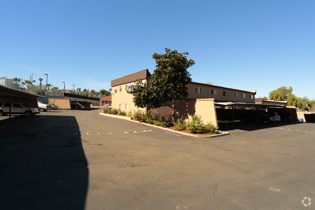 Foto del edificio - Coronado Del Sol Apartments