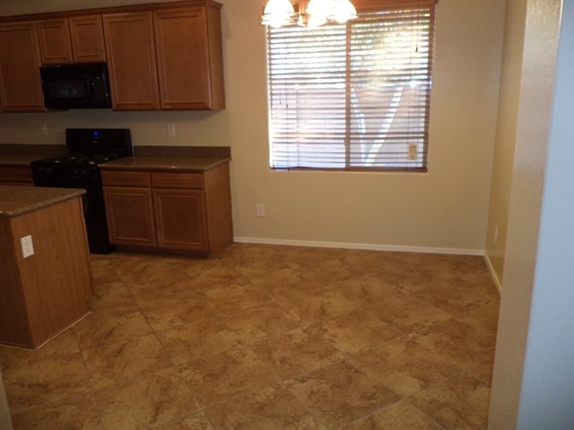Building Photo - 4508 W Donner Dr