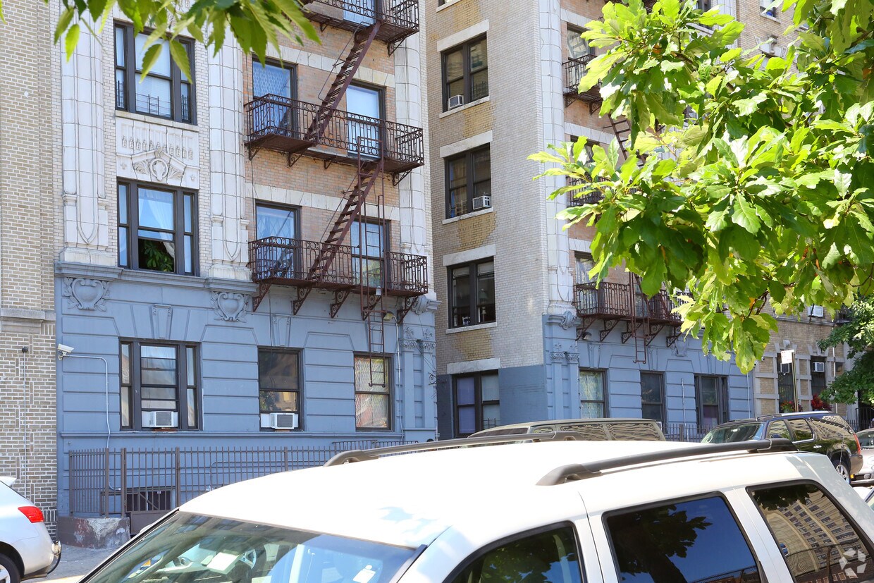 Foto del edificio - 508-510 W 178th St