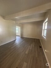 Building Photo - 3626 E 143rd St