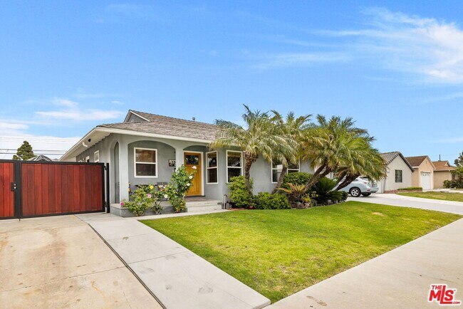 Building Photo - 15602 S Florwood Ave