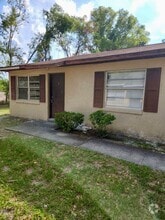 Building Photo - 1711 Birchwood Cir