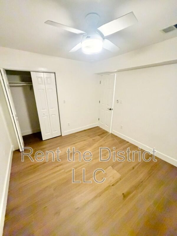 Foto del edificio - 605 Kenyon St NW