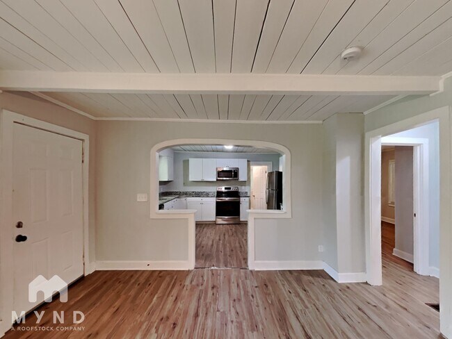 Foto del edificio - 3836 Garrett Rd SW