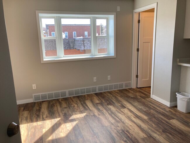 Foto del edificio - 304 Main St