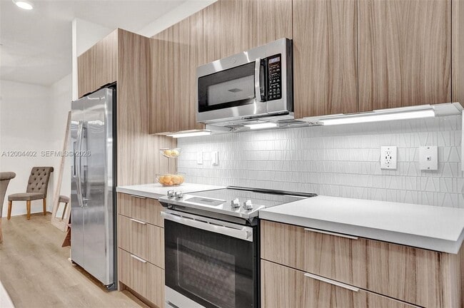 Foto del edificio - 10437 NW 82nd St