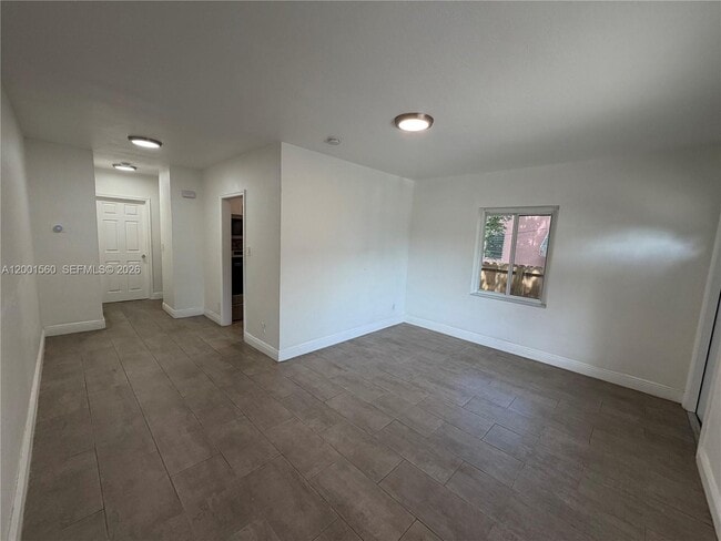 Foto del edificio - 7712 NE 1st Ct