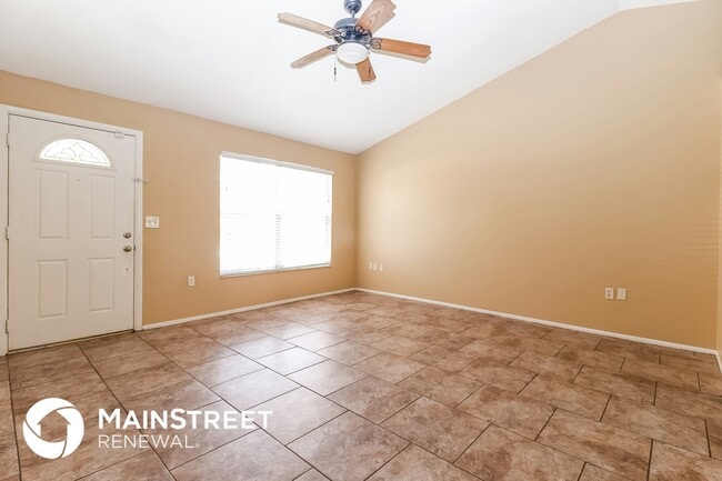 Building Photo - 3700 McCloud St