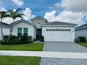 Building Photo - 5461 Pecan Dr
