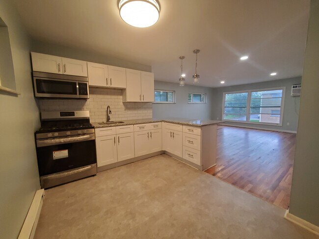 Foto del edificio - 2537 Vera Ave