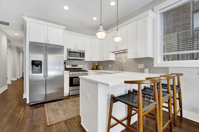 Foto del edificio - 2846 N Halsted St