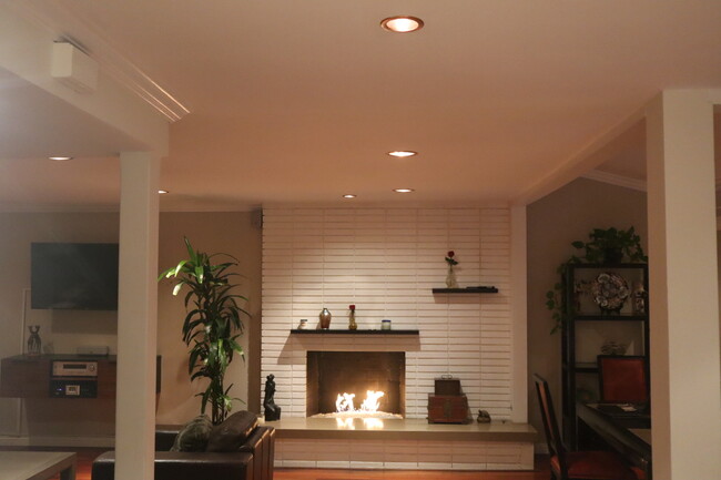 Living Room - 4369 Saltillo St