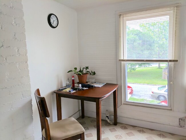 Foto del edificio - 2517 19th Ave W