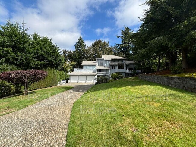 Photo - 4708 155th Pl SE House