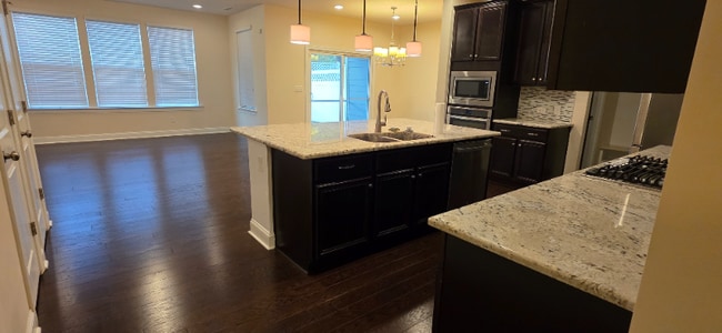 Foto del edificio - 1045 Benay Rd