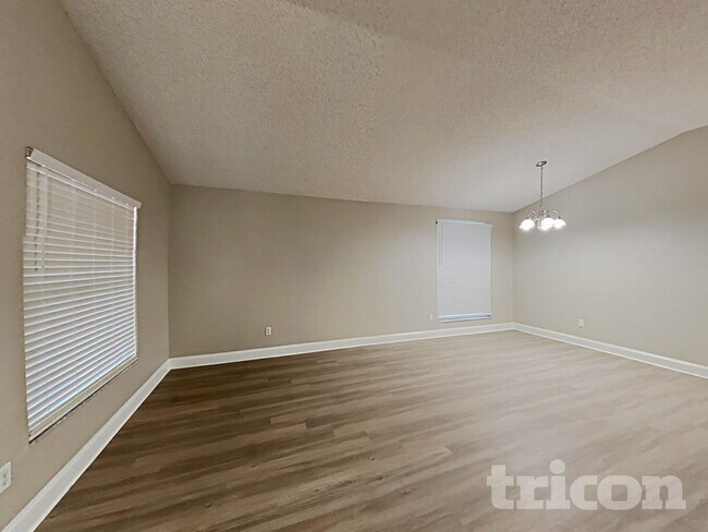 Foto del edificio - 1662 Sand Key Cir