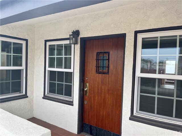 Building Photo - 142 Covina Ave