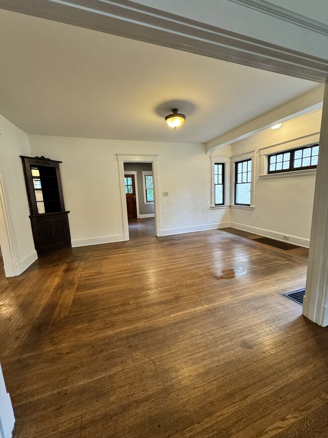 Dining room - 45 Hartweg Ave