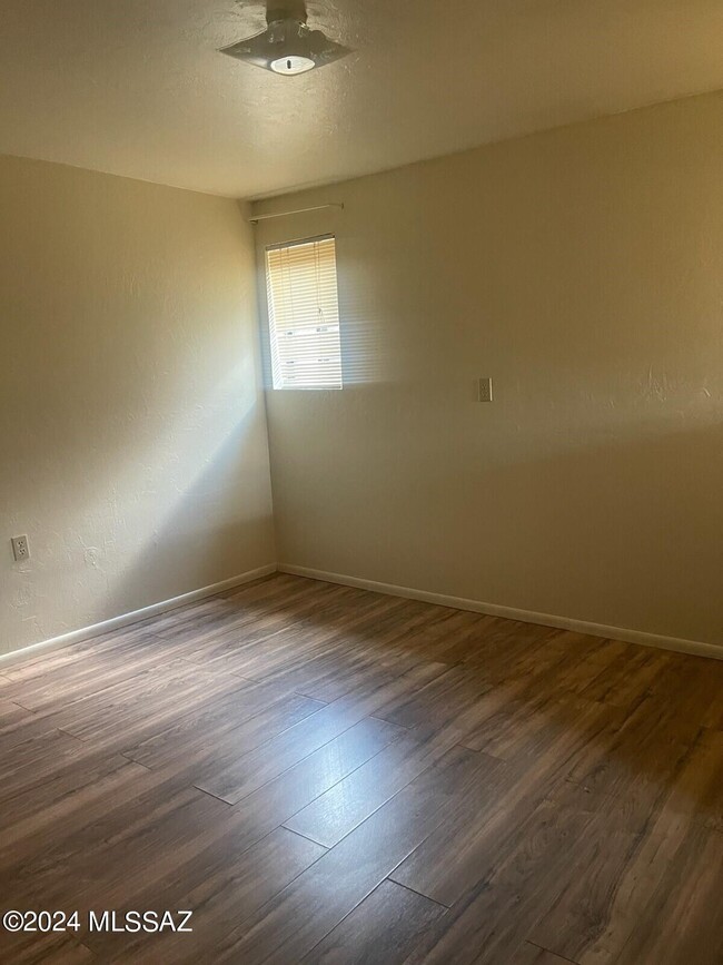 Foto del edificio - 120 W Patton St