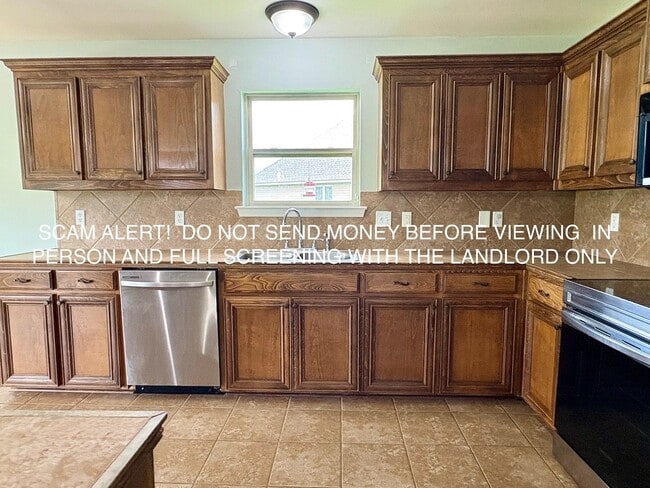 Building Photo - 42341 Pebblestone Ave