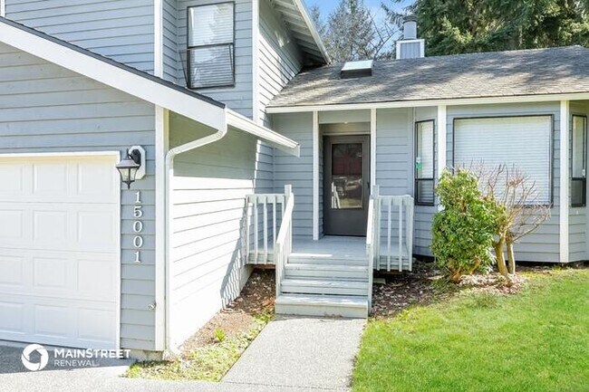 Foto del edificio - 15001 18TH AVE E, TACOMA, WA 98445