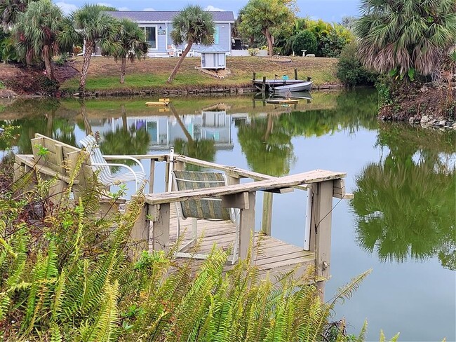 Foto del edificio - 1300 Seahorse Ln