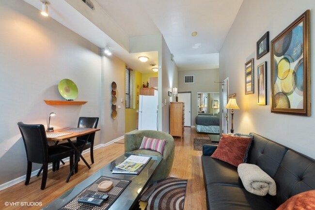 Foto del edificio - 1726 N Sedgwick St