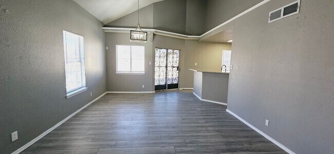 Foto del edificio - Charming 3 bedroom, 2 bath home in East El Paso!