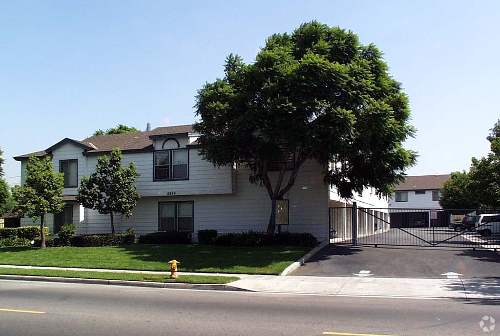 Building Photo - Juniper Apartments