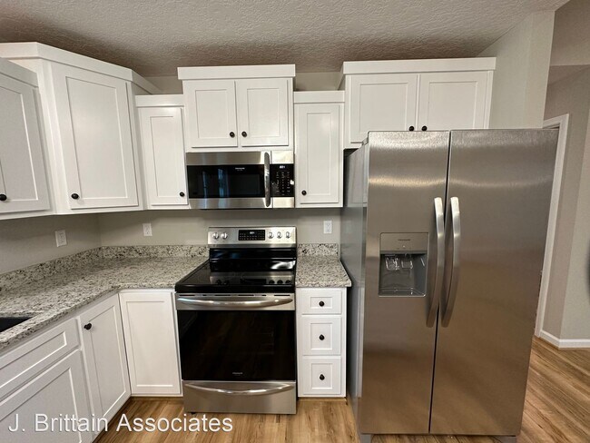 Building Photo - 3 br, 2 bath House - 265 Falcon Crest