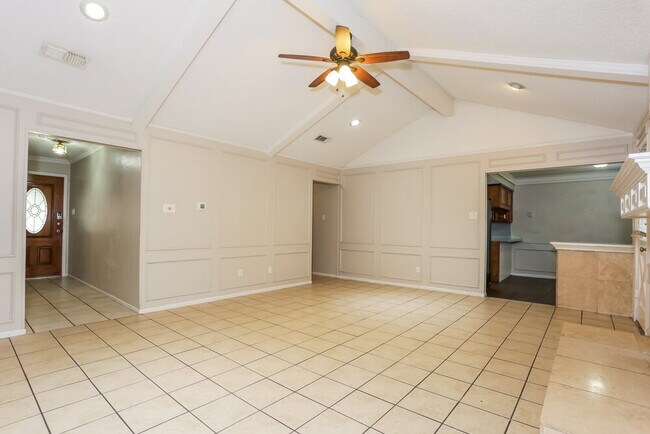 Foto del edificio - 7908 Hulen Park Cir